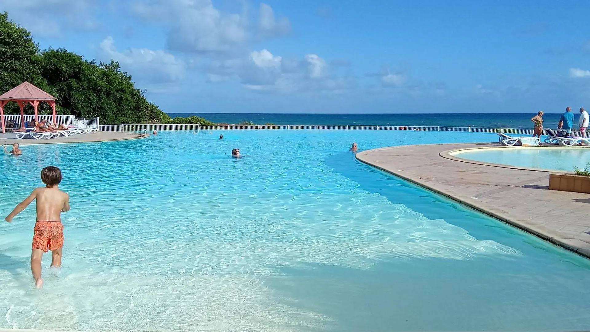 Apartment Studio Cosy Dans Un Domaine Tropical Avec Piscine Et Plage Saint-Francois